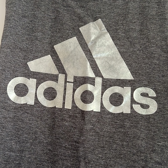 Adidas the go-to performance tee - Picture 4 of 6
